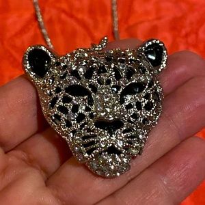 NWOT Betsy Johnson silver necklace,silver/black layered leopard face,rhinestones